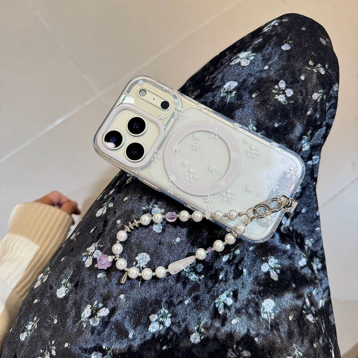 Nostalgic Dusk Phone Wristlet