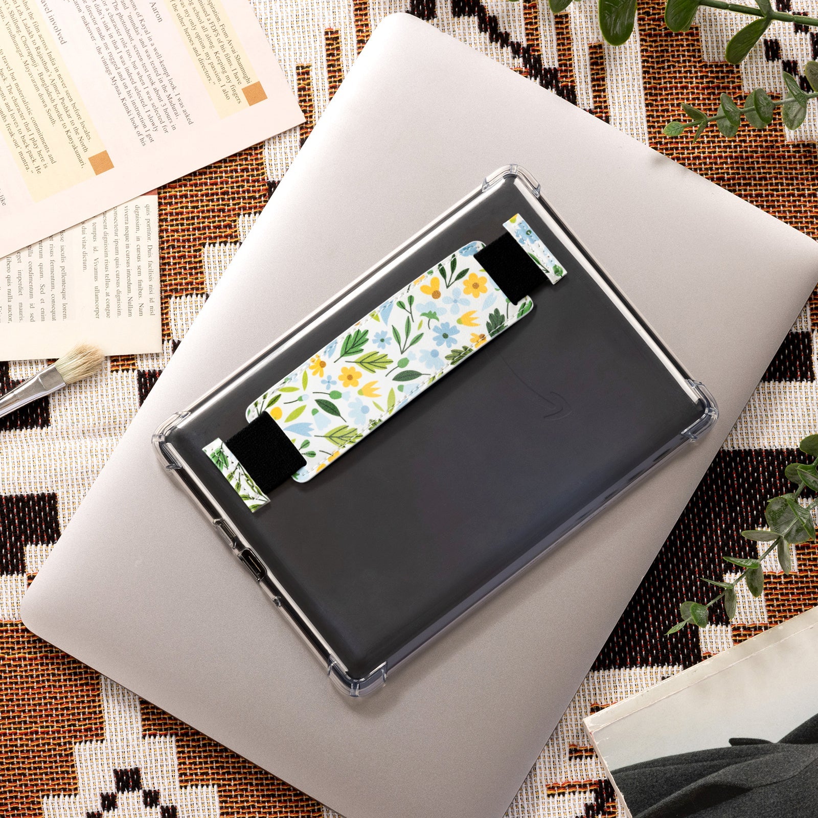 Kindle Paperwhite 12th Gen (2024 7 inch) Clear with Hand Strap Case#Color_Green Leaves with Yellow Blossoms