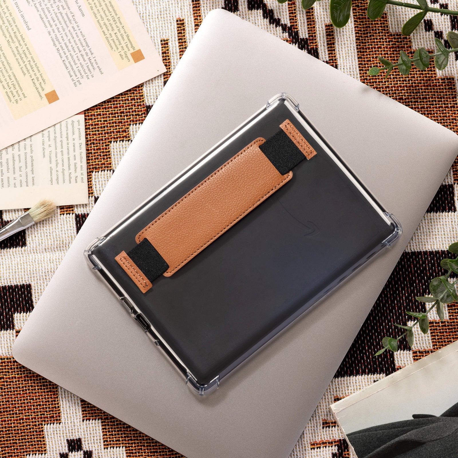 Kindle Paperwhite 12th Gen (2024 7 inch) Clear with Hand Strap Case#Color_Lychee Texture Brown