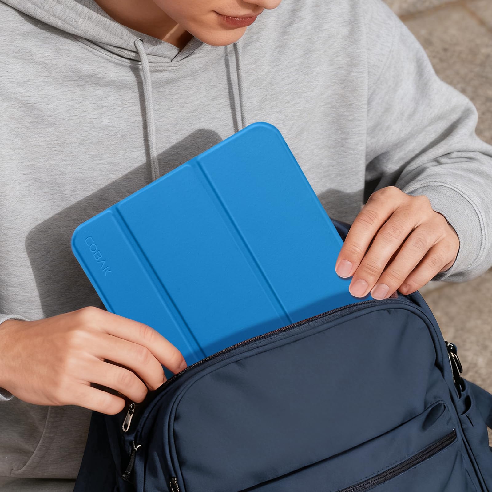 iPad 11th Gen (10th Compatible) Slim Stand Cover with Clear Hard Back, Touch ID#Color_Blue Dasiy