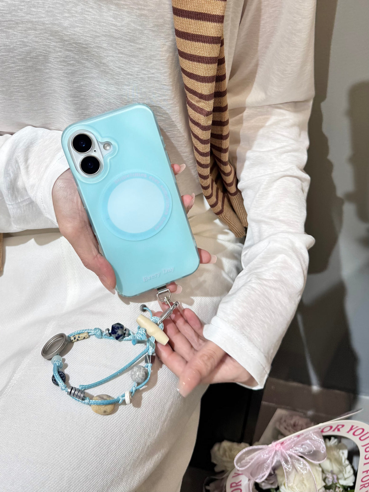 Wandering Breeze Phone Wristlet